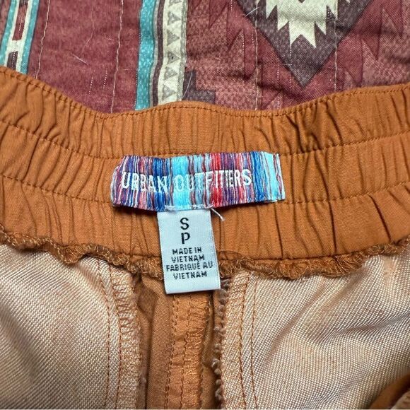 Urban Outfitters orange shorts size small - Picture 2 of 6